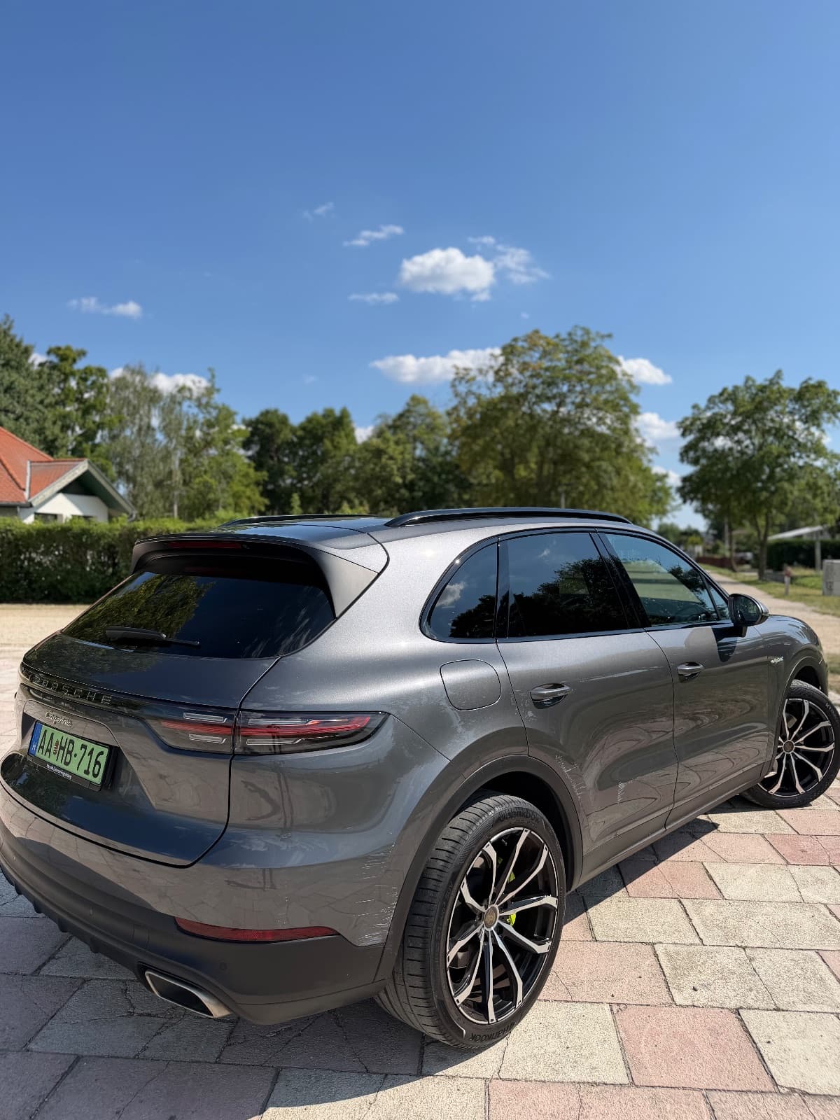 Porsche Cayenne E-Hybrid — feltöltött kép